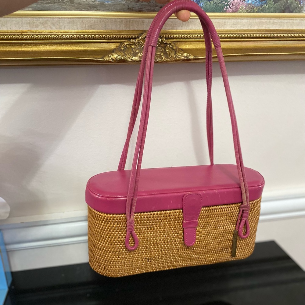 Elliott Lucca Tan Woven Shoulder Bag - Picture 2 of 9